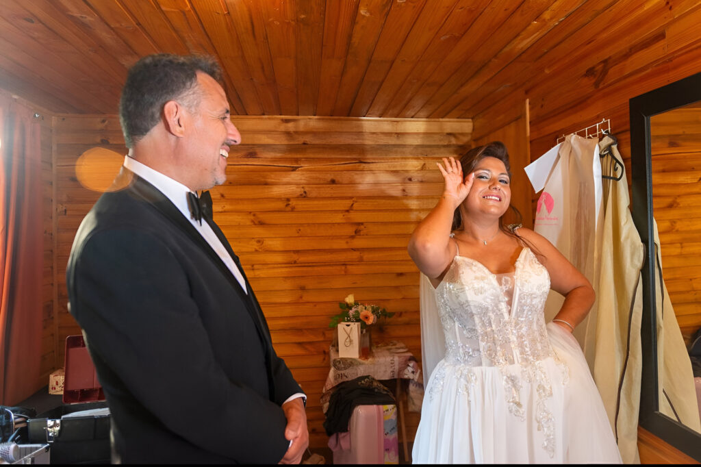 novia luciendo un vestido de ensueño en su boda en alto de pirque